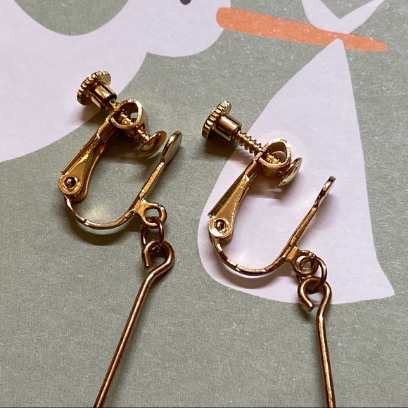 Ear Clips | Winter - Picture 4 of 4